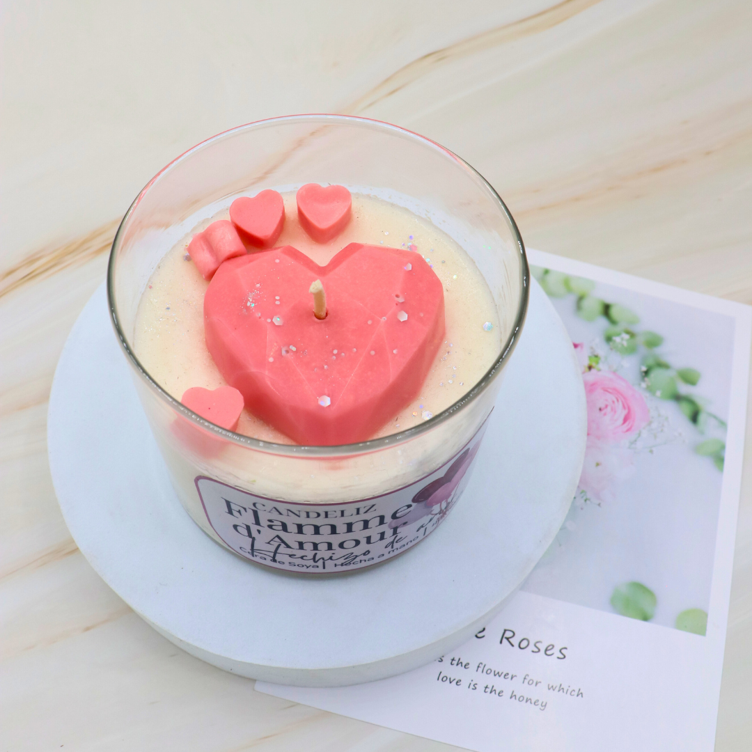 💗🕯️ Vela Flamme d Amour – Floral Romántico (400 g)