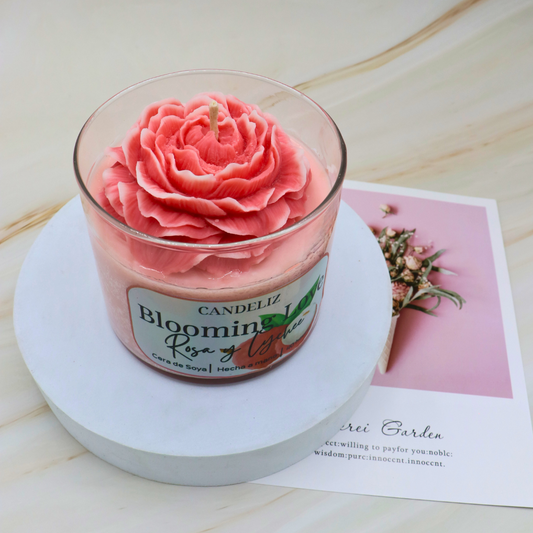 🌹✨ Vela Blooming Love – Rosa & Lychee (400 g)